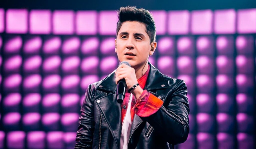 Hugo Henrique celebra sucesso de hit e faz turnê na Bahia no São João