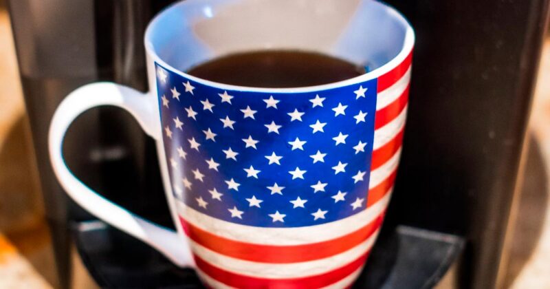 EUA sentem falta do cafÃ© do Brasil, diz Trump a Lula