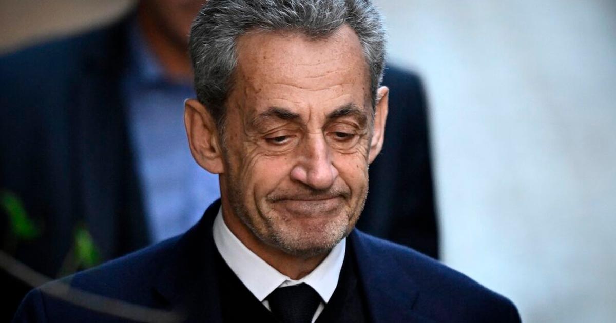 Ex-presidente francês Sarkozy inicia pena de 5 anos