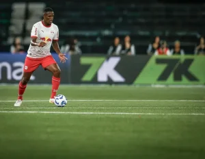 Árbitra Sofre Machismo no Brasileirão: Ministérios e CBF Emitem Nota de Repúdio