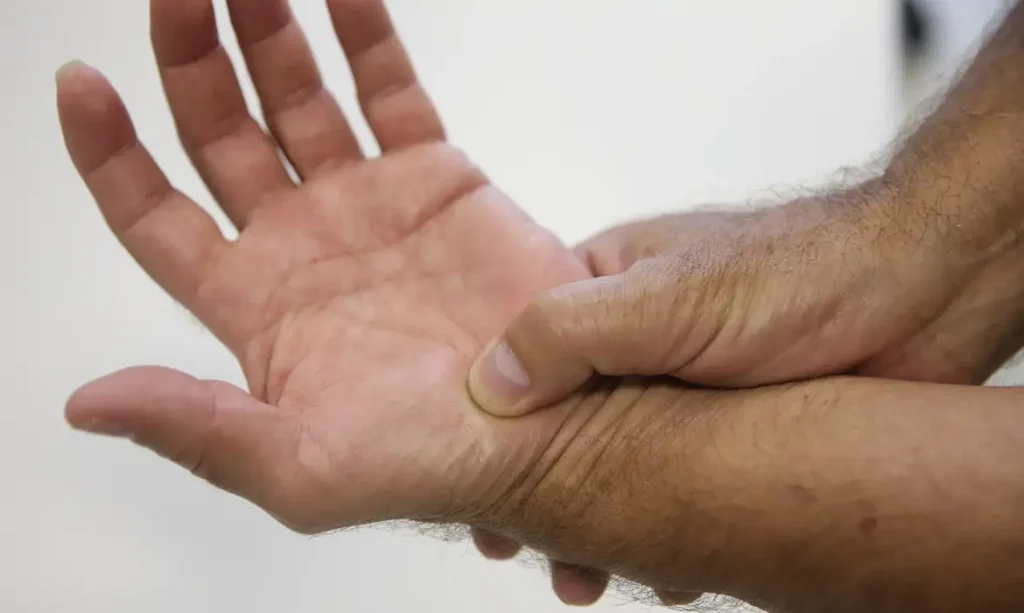 Esperança para Pacientes com Fibromialgia: SUS Implementa Diretrizes e Reconhece a Doença como Deficiência