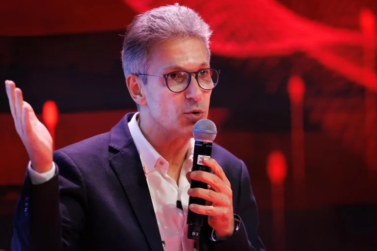 news 10390 1776413003